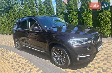 Позашляховик / Кросовер BMW X5 2015 в Луцьку