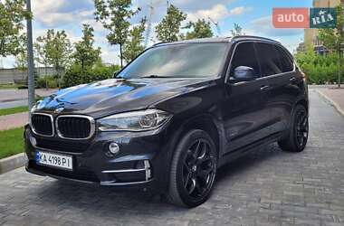 Позашляховик / Кросовер BMW X5 2017 в 