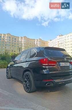 Позашляховик / Кросовер BMW X5 2017 в 