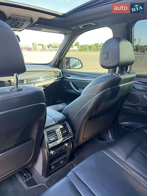 Внедорожник / Кроссовер BMW X5 2015 в Одессе
