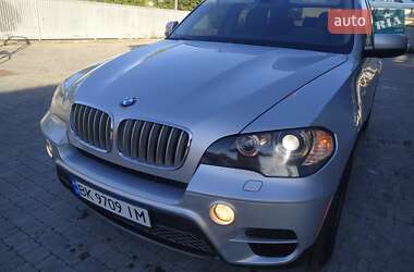 Позашляховик / Кросовер BMW X5 2010 в Рівному