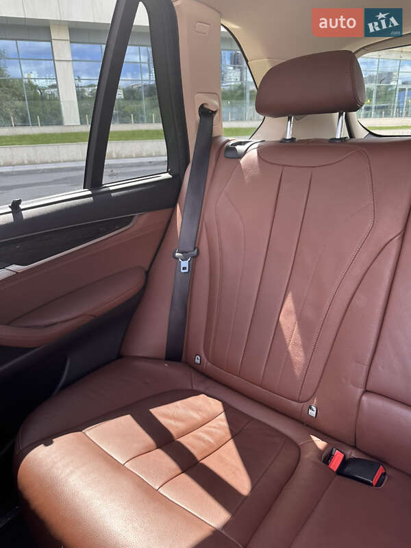 Позашляховик / Кросовер BMW X5 2015 в Дніпрі