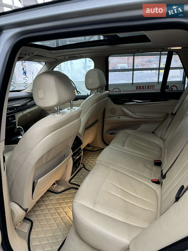 Позашляховик / Кросовер BMW X5 2015 в Чернівцях фото 18 Позашляховик / Кросовер BMW X5 2015 в Чернівцях