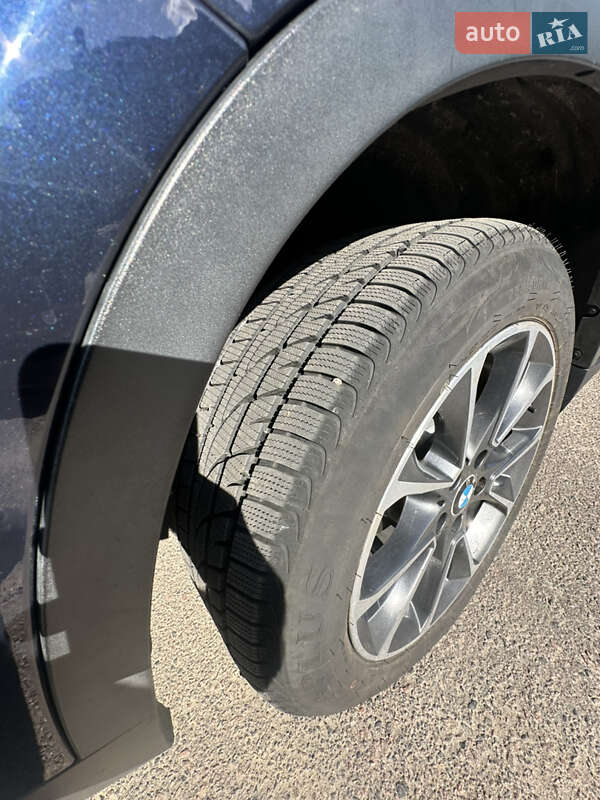 Внедорожник / Кроссовер BMW X5 2014 в Ровно