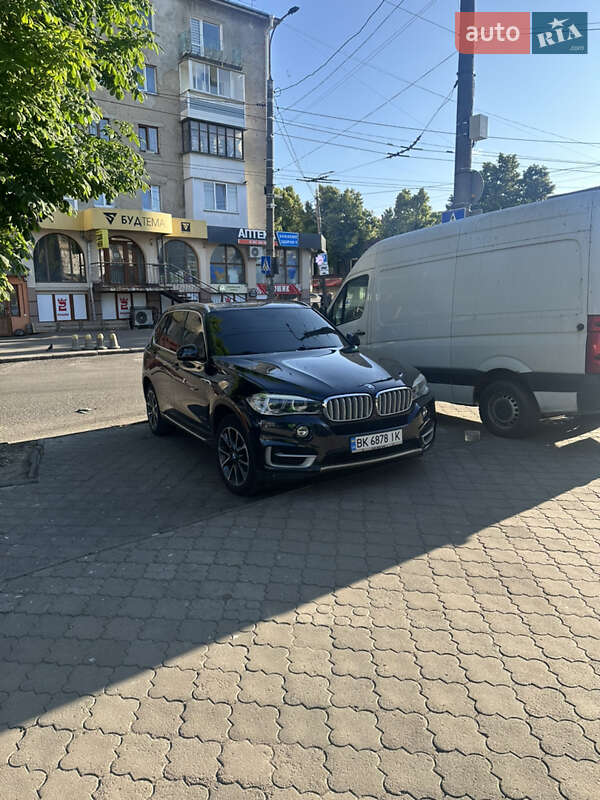 Внедорожник / Кроссовер BMW X5 2014 в Ровно