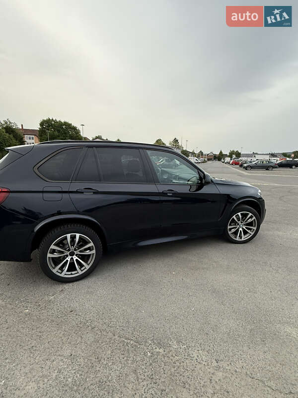Позашляховик / Кросовер BMW X5 2015 в Луцьку