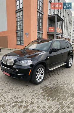 Позашляховик / Кросовер BMW X5 2012 в 
