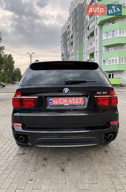 Позашляховик / Кросовер BMW X5 2012 в 