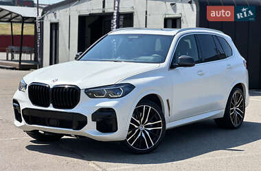 Внедорожник / Кроссовер BMW X5 2022 в Киеве