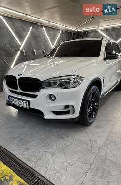 Внедорожник / Кроссовер BMW X5 2015 в Одессе