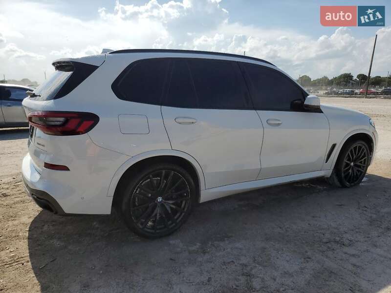 Внедорожник / Кроссовер BMW X5 2021 в Одессе