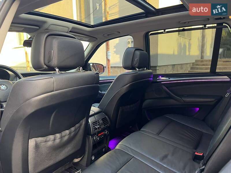 Внедорожник / Кроссовер BMW X5 2011 в Днепре