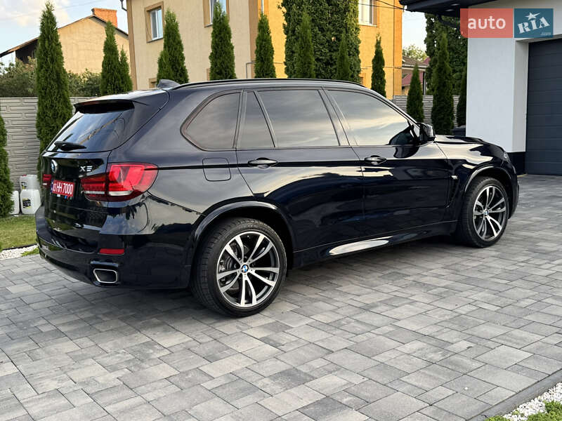 Внедорожник / Кроссовер BMW X5 2015 в Ровно