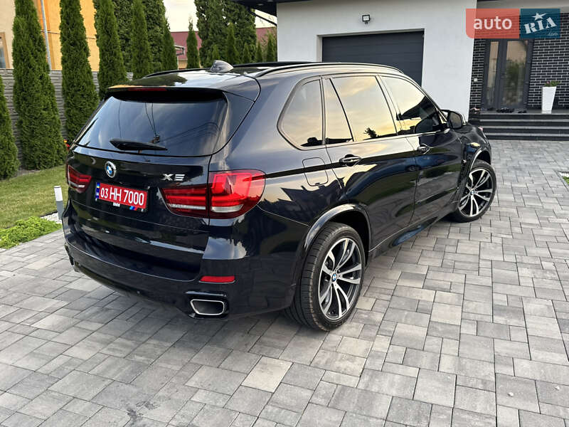 Внедорожник / Кроссовер BMW X5 2015 в Ровно