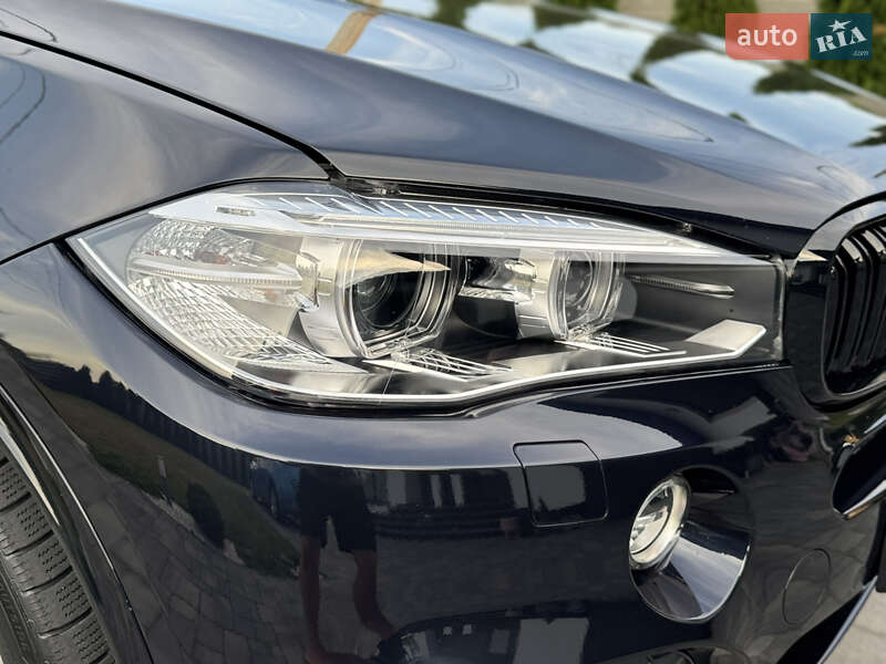 Внедорожник / Кроссовер BMW X5 2015 в Ровно