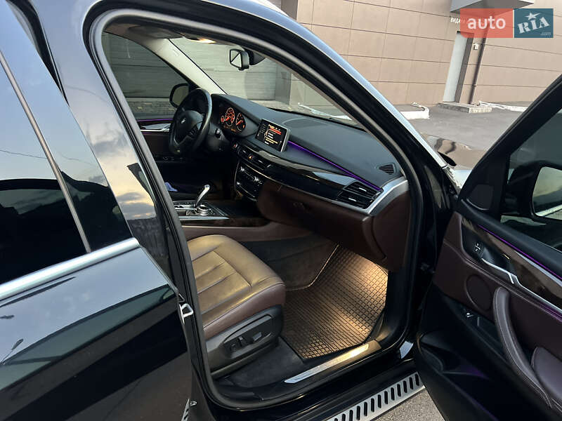 Внедорожник / Кроссовер BMW X5 2014 в Кривом Роге