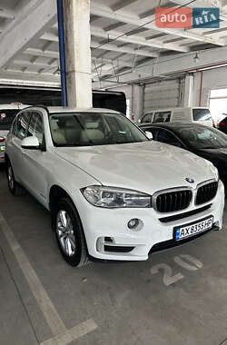 Позашляховик / Кросовер BMW X5 2015 в Києві