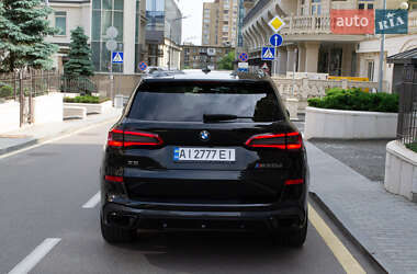 Внедорожник / Кроссовер BMW X5 2019 в 