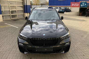 Внедорожник / Кроссовер BMW X5 2021 в 