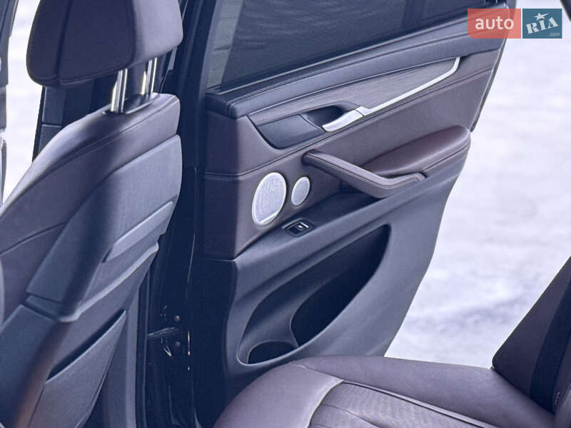 Внедорожник / Кроссовер BMW X5 2014 в Луцке