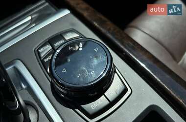 Позашляховик / Кросовер BMW X5 2016 в 