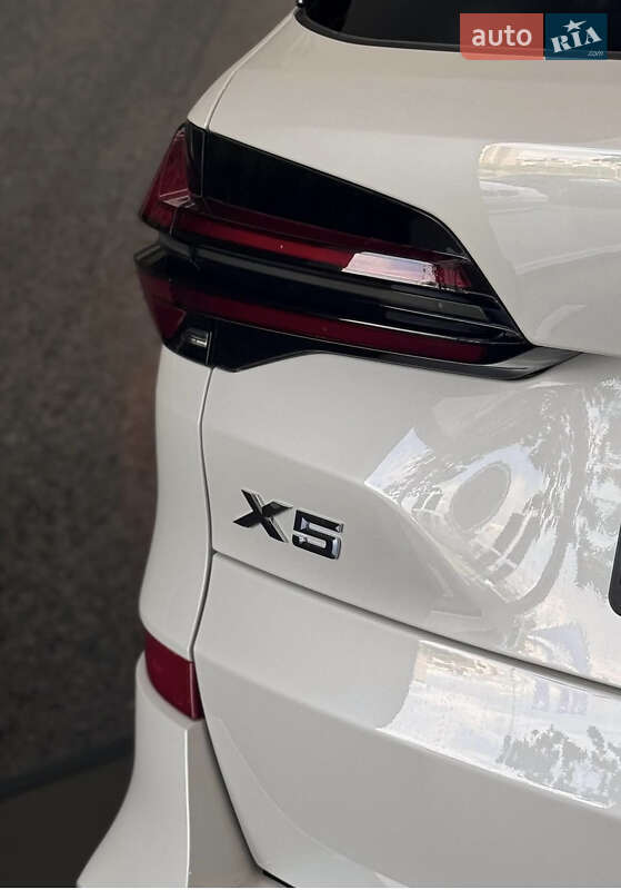 Позашляховик / Кросовер BMW X5 2024 в Києві