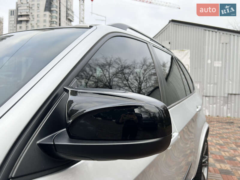 Внедорожник / Кроссовер BMW X5 2011 в Вознесенске
