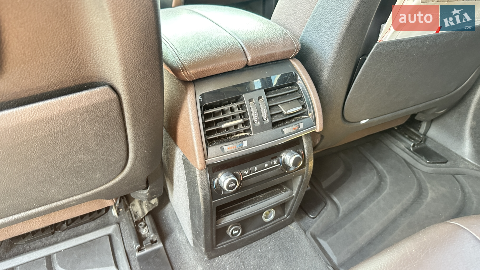 2015 BMW X5 - мініатюра 39