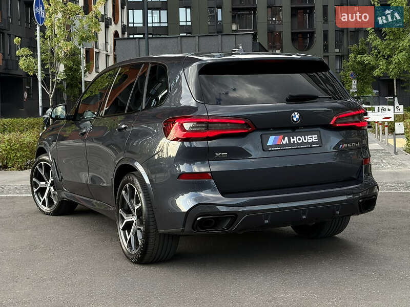 Внедорожник / Кроссовер BMW X5 2020 в Киеве