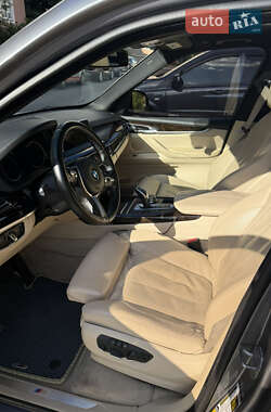 Внедорожник / Кроссовер BMW X5 2014 в 