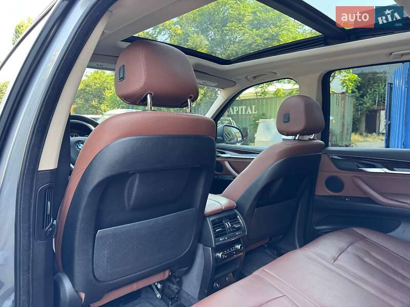 Внедорожник / Кроссовер BMW X5 2015 в Одессе