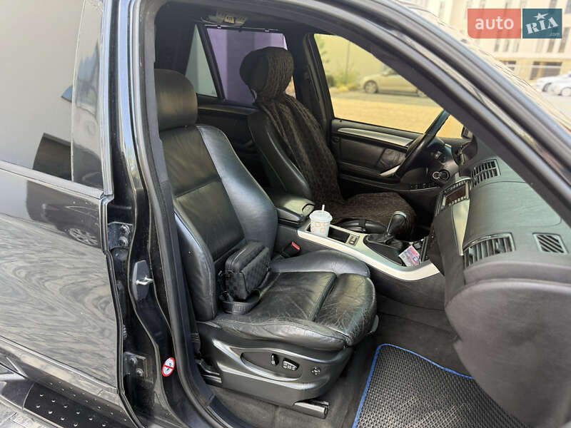 Позашляховик / Кросовер BMW X5 2003 в Ужгороді