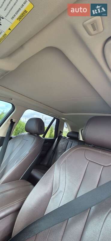 Внедорожник / Кроссовер BMW X5 2016 в Ужгороде