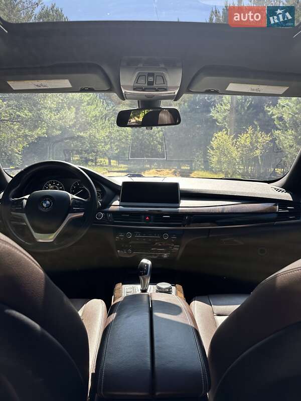 Позашляховик / Кросовер BMW X5 2017 в Рівному