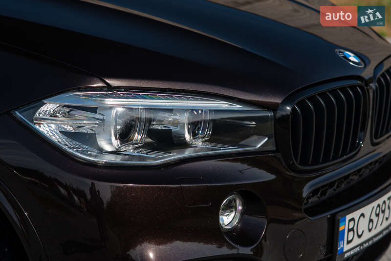 Позашляховик / Кросовер BMW X5 2015 в Львові