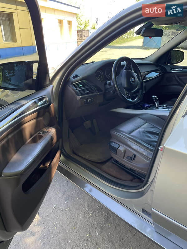 Внедорожник / Кроссовер BMW X5 2008 в Павлограде