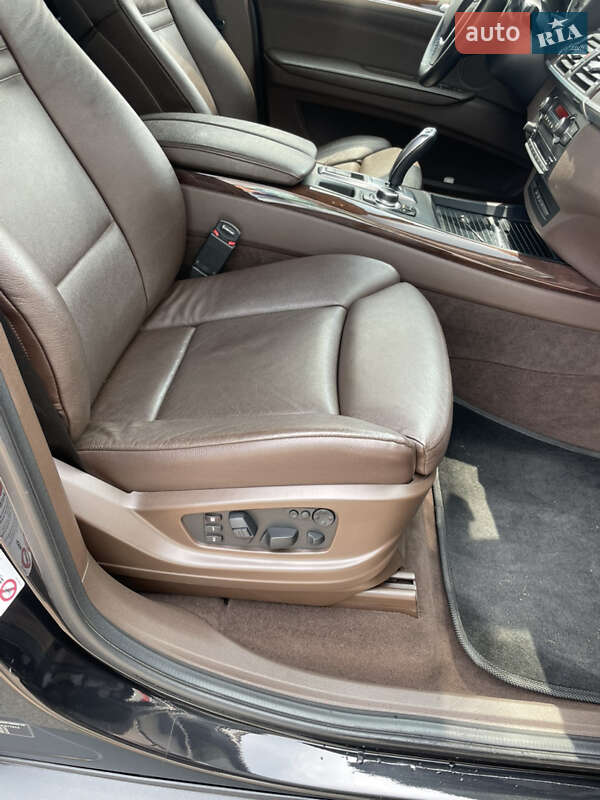 Позашляховик / Кросовер BMW X5 2012 в Вінниці