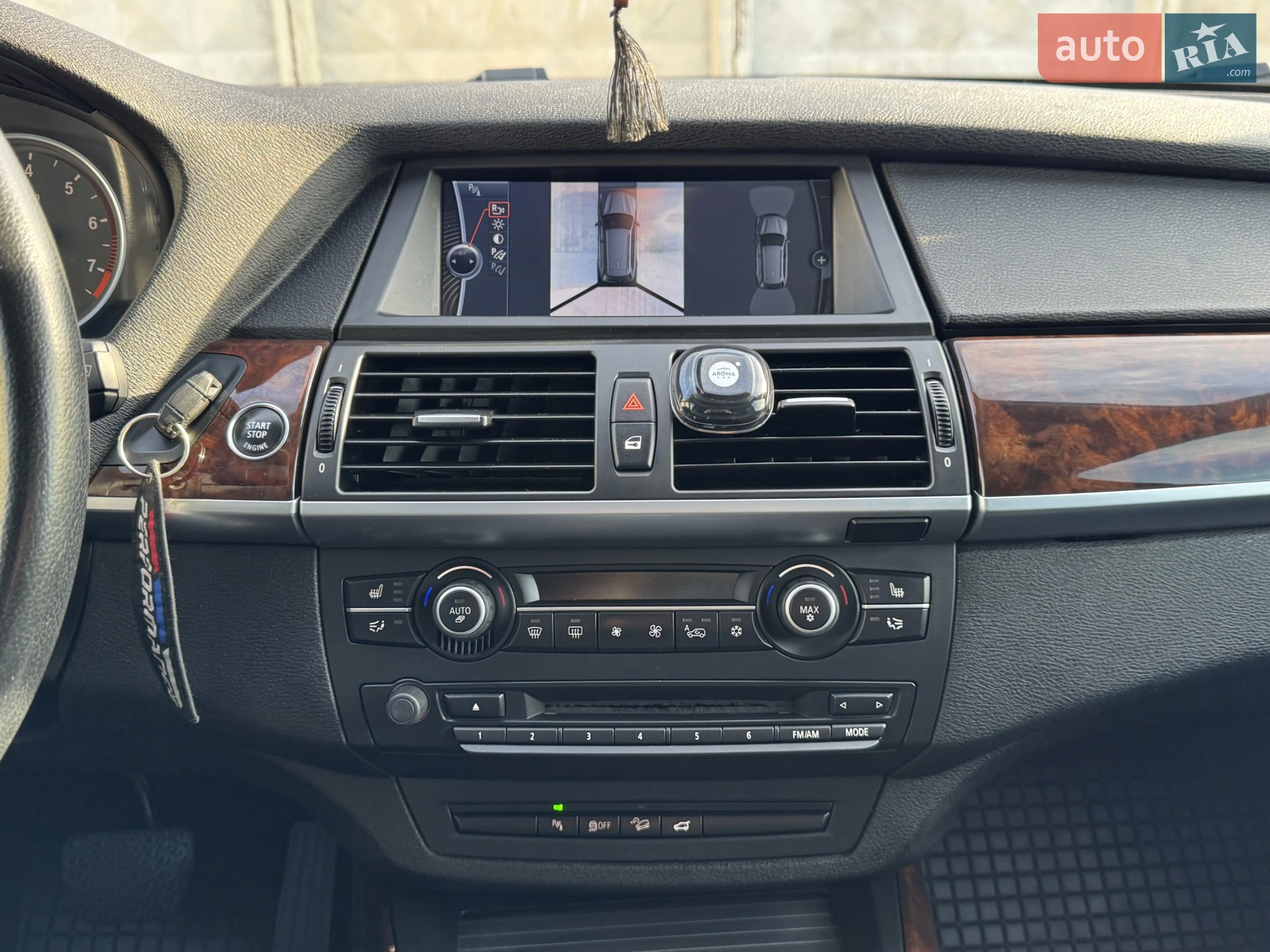 2011 BMW X5 - мініатюра 76