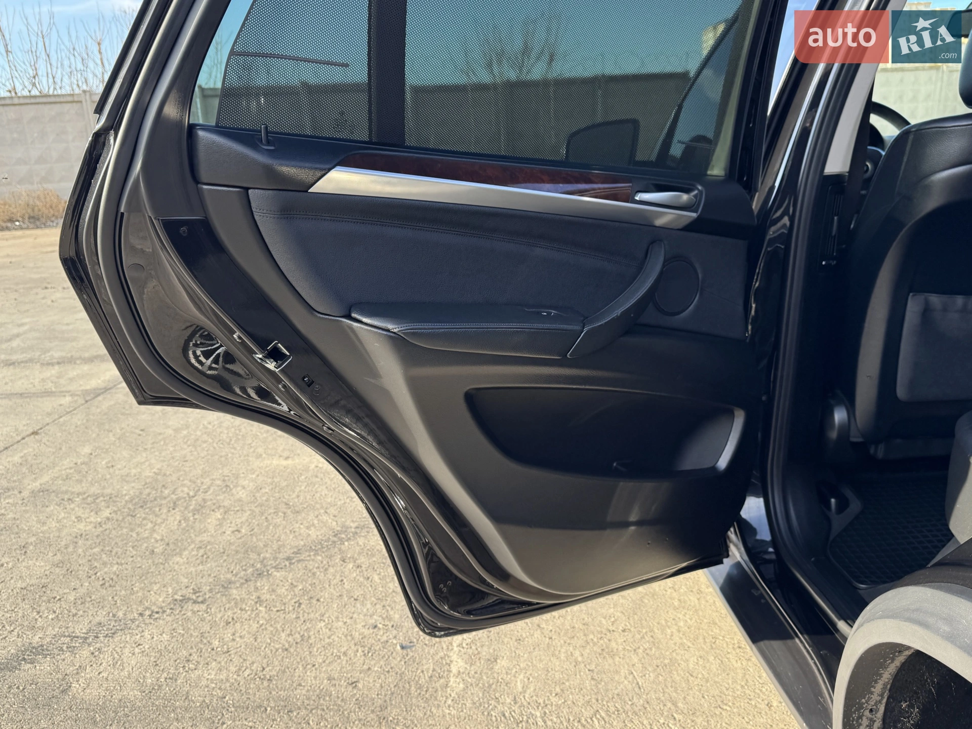 2011 BMW X5 - мініатюра 90