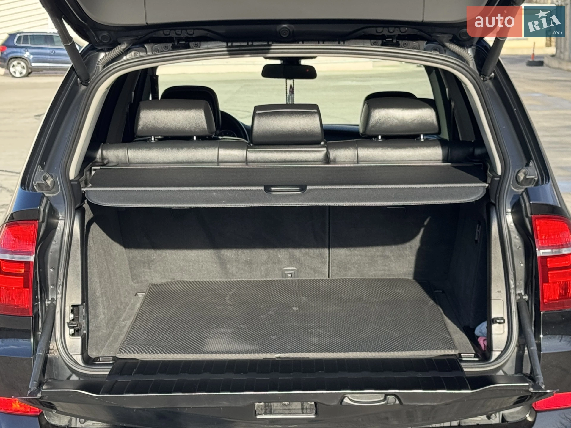 2011 BMW X5 - мініатюра 98