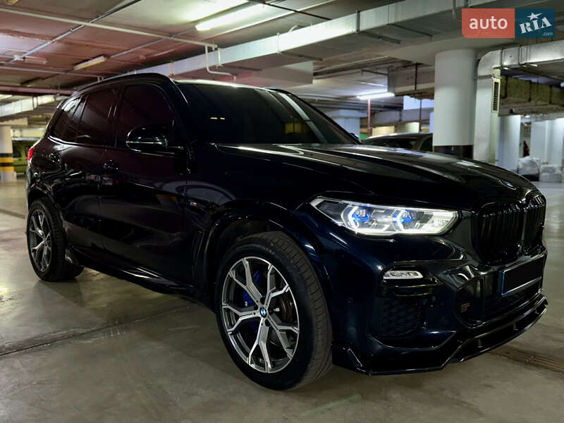 Внедорожник / Кроссовер BMW X5 2020 в Киеве