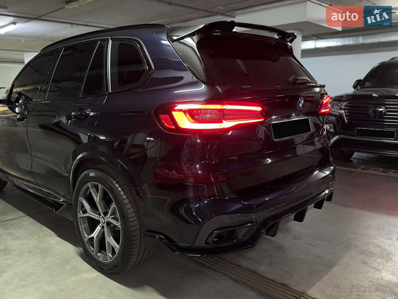 Внедорожник / Кроссовер BMW X5 2020 в Киеве