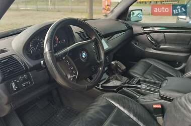 Внедорожник / Кроссовер BMW X5 2003 в 