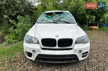 Внедорожник / Кроссовер BMW X5 2012 в Черновцах