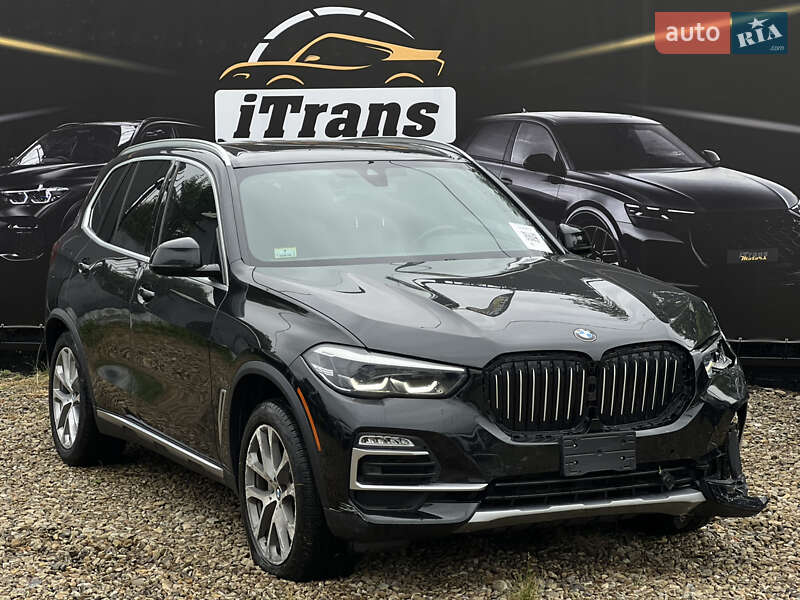 Внедорожник / Кроссовер BMW X5 2019 в 