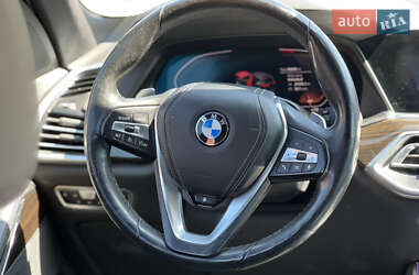 Внедорожник / Кроссовер BMW X5 2019 в 