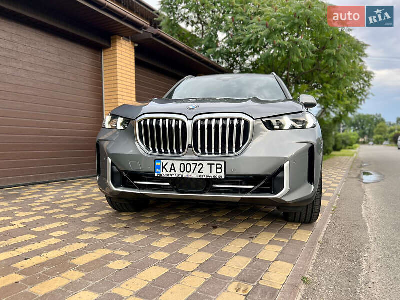 Позашляховик / Кросовер BMW X5 2024 в Києві