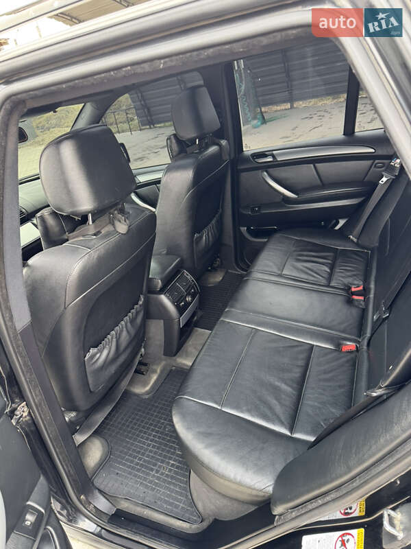 Внедорожник / Кроссовер BMW X5 2006 в Городенке