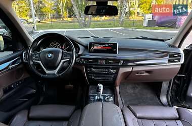 Внедорожник / Кроссовер BMW X5 2015 в 