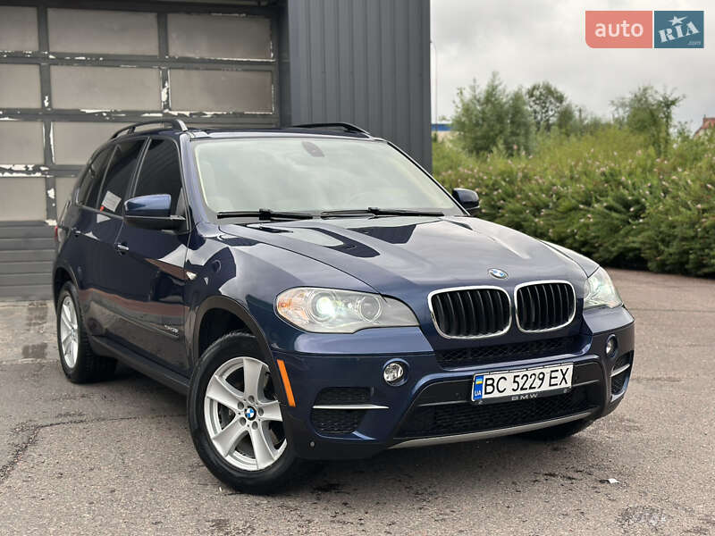 Внедорожник / Кроссовер BMW X5 2013 в 